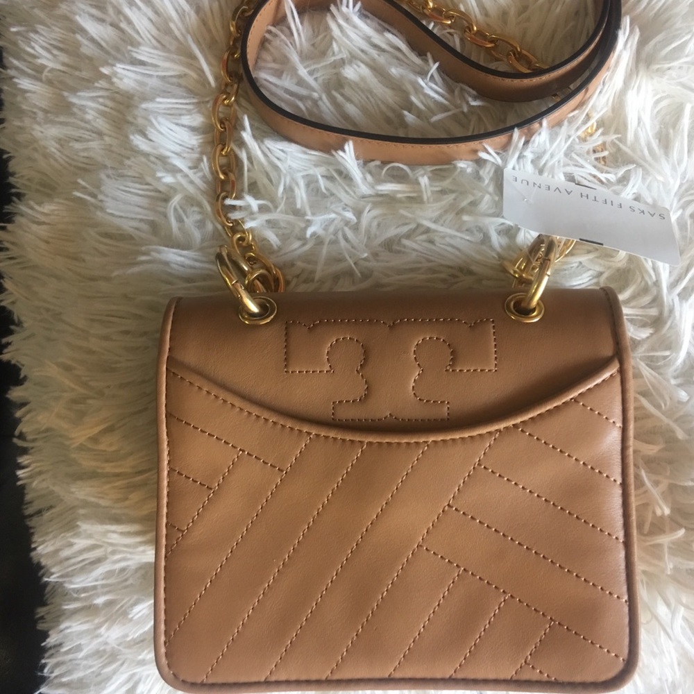 NWT Tory Burch Alexa Mini Leather Shoulder Bag.